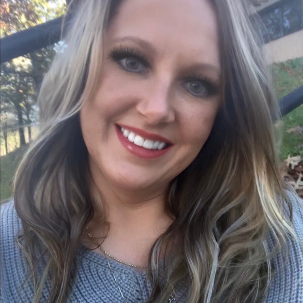 Meet your Posher, Kimberly